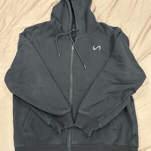 Men's Black Zip-Up Hoodie Sweater